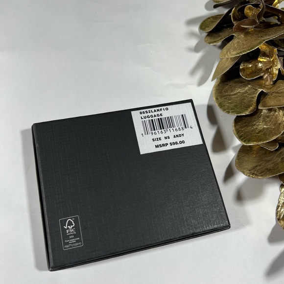 Michael Kors Men’s Jet Set Slim Billfold Wallet New in Box with Tags $98 Blue - Picture 5 of 5